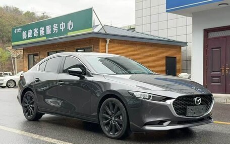 Mazda 3, 2023 год, 1 400 000 рублей, 3 фотография