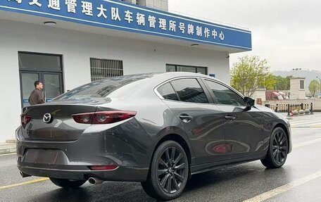Mazda 3, 2023 год, 1 400 000 рублей, 4 фотография