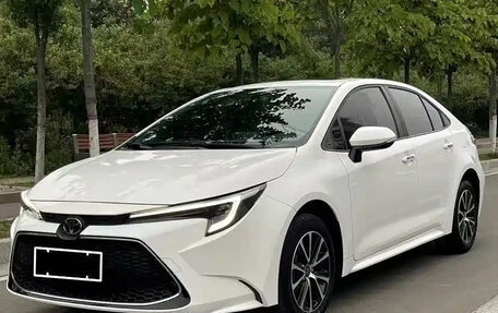 Toyota Corolla, 2022 год, 1 300 025 рублей, 1 фотография
