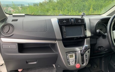 Daihatsu Move VI рестайлинг, 2013 год, 650 000 рублей, 13 фотография