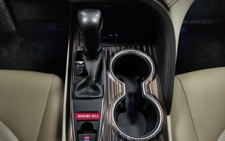 Toyota Camry, 2020 год, 3 149 000 рублей, 13 фотография