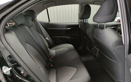 Toyota Camry, 2020 год, 2 660 000 рублей, 10 фотография