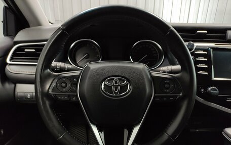 Toyota Camry, 2020 год, 2 660 000 рублей, 7 фотография