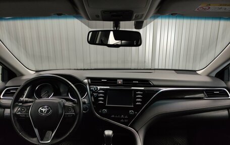 Toyota Camry, 2020 год, 2 660 000 рублей, 8 фотография