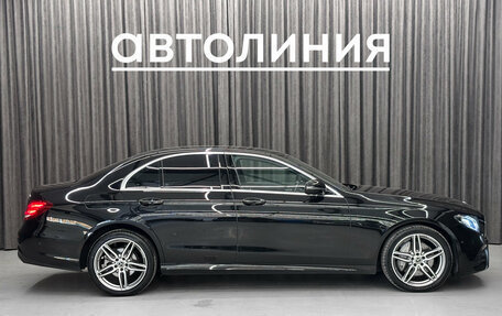 Mercedes-Benz E-Класс, 2019 год, 2 999 000 рублей, 5 фотография