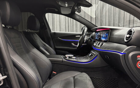 Mercedes-Benz E-Класс, 2019 год, 2 999 000 рублей, 14 фотография