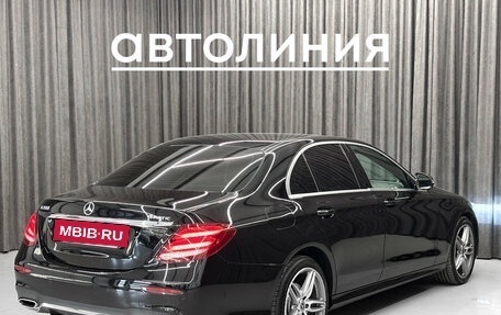 Mercedes-Benz E-Класс, 2019 год, 2 999 000 рублей, 9 фотография