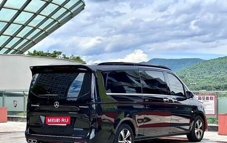 Mercedes-Benz Vito, 2024 год, 5 956 000 рублей, 4 фотография