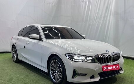 BMW 3 серия, 2022 год, 4 200 000 рублей, 2 фотография