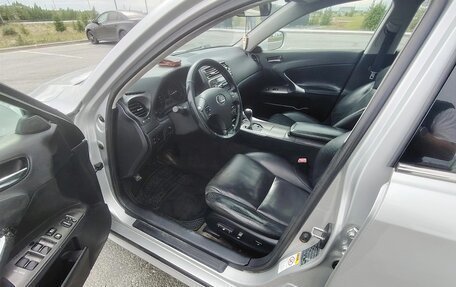 Lexus IS II рестайлинг 2, 2005 год, 1 450 000 рублей, 6 фотография