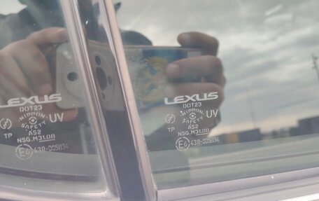 Lexus IS II рестайлинг 2, 2005 год, 1 450 000 рублей, 29 фотография
