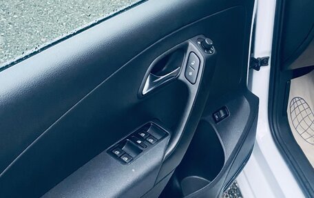 Volkswagen Polo VI (EU Market), 2018 год, 1 079 000 рублей, 13 фотография