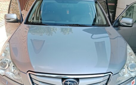 Subaru Outback IV рестайлинг, 2011 год, 1 470 000 рублей, 2 фотография