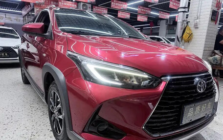 Toyota Yaris Cross, 2022 год, 1 140 000 рублей, 3 фотография