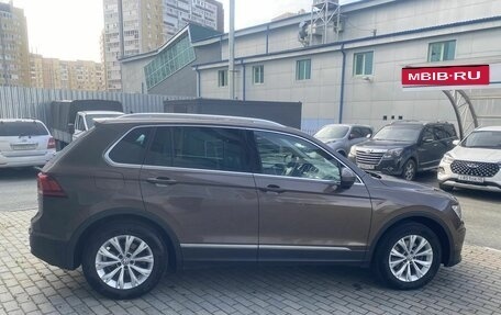 Volkswagen Tiguan II, 2017 год, 2 150 000 рублей, 4 фотография
