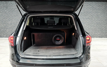 Volkswagen Touareg III, 2013 год, 2 100 000 рублей, 5 фотография