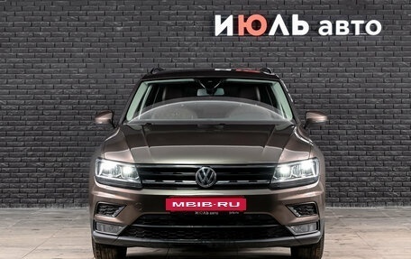 Volkswagen Tiguan II, 2020 год, 2 850 000 рублей, 2 фотография