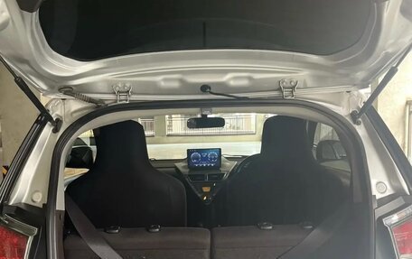 Toyota iQ, 2008 год, 750 000 рублей, 9 фотография