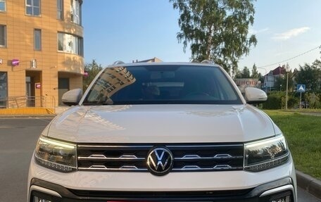 Volkswagen T-Cross I, 2022 год, 2 300 000 рублей, 2 фотография