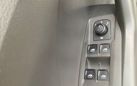 Volkswagen T-Cross I, 2022 год, 2 300 000 рублей, 28 фотография