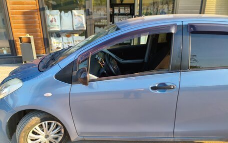 Toyota Yaris III рестайлинг, 2007 год, 530 000 рублей, 1 фотография