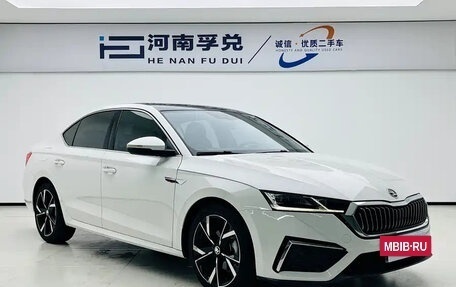 Skoda Octavia IV, 2022 год, 1 800 000 рублей, 3 фотография