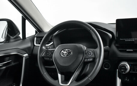 Toyota RAV4, 2024 год, 3 790 000 рублей, 17 фотография
