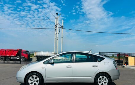 Toyota Prius, 2008 год, 879 000 рублей, 3 фотография