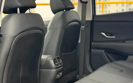 Hyundai Elantra, 2023 год, 1 430 000 рублей, 13 фотография