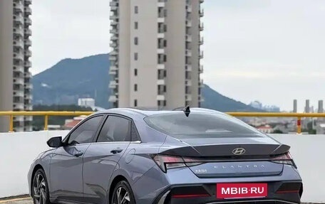 Hyundai Elantra, 2023 год, 1 430 000 рублей, 8 фотография