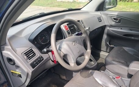 Hyundai Tucson III, 2005 год, 560 000 рублей, 10 фотография