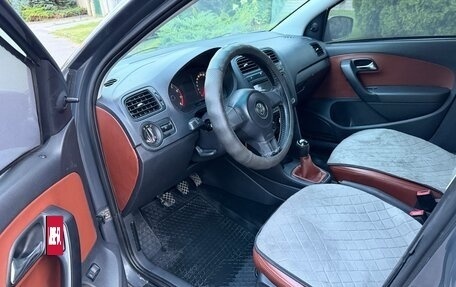 Volkswagen Polo VI (EU Market), 2013 год, 585 000 рублей, 13 фотография