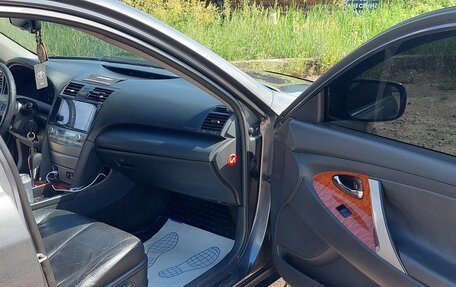 Toyota Camry, 2007 год, 1 200 000 рублей, 5 фотография