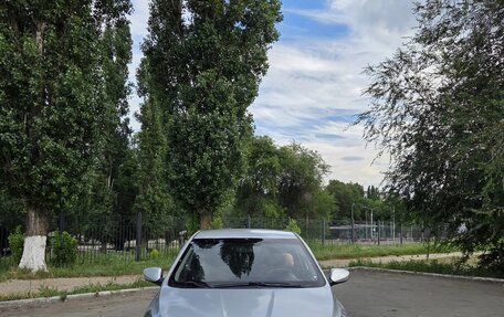 Hyundai Solaris II рестайлинг, 2011 год, 610 000 рублей, 2 фотография