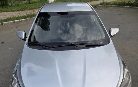 Hyundai Solaris II рестайлинг, 2011 год, 610 000 рублей, 3 фотография