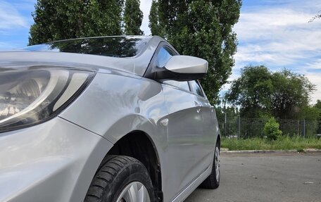 Hyundai Solaris II рестайлинг, 2011 год, 610 000 рублей, 5 фотография