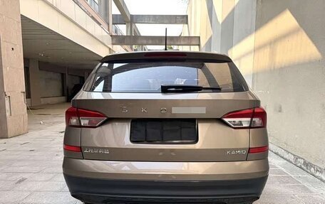 Skoda Kamiq I, 2022 год, 1 630 000 рублей, 7 фотография