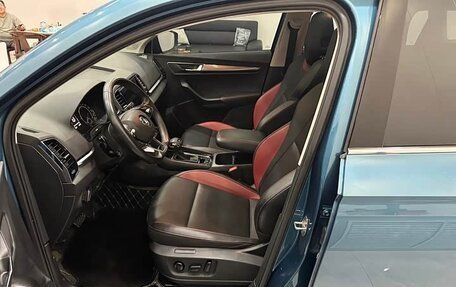 Skoda Karoq I, 2022 год, 1 990 000 рублей, 5 фотография