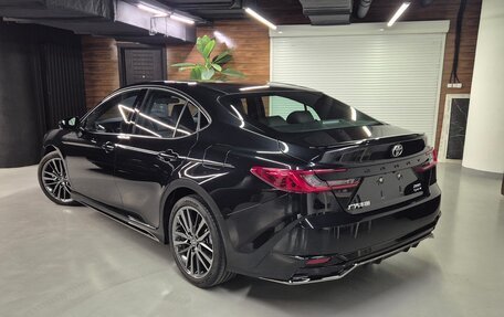 Toyota Camry, 2025 год, 4 100 000 рублей, 10 фотография