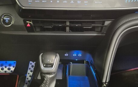 Toyota Camry, 2025 год, 4 100 000 рублей, 21 фотография