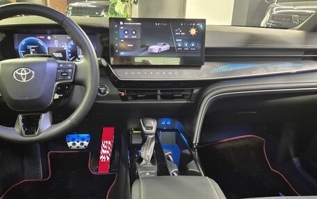 Toyota Camry, 2025 год, 4 100 000 рублей, 16 фотография
