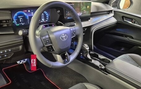 Toyota Camry, 2025 год, 4 100 000 рублей, 15 фотография