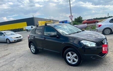 Nissan Qashqai, 2010 год, 790 000 рублей, 2 фотография