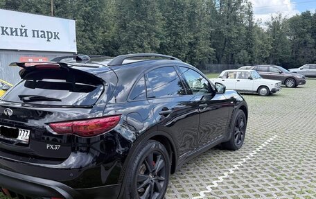Infiniti QX70, 2013 год, 2 500 000 рублей, 3 фотография