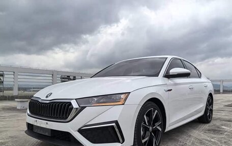 Skoda Octavia IV, 2023 год, 1 973 000 рублей, 2 фотография