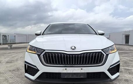 Skoda Octavia IV, 2023 год, 1 973 000 рублей, 4 фотография