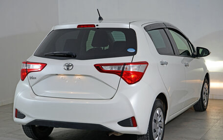 Toyota Vitz, 2019 год, 1 050 000 рублей, 7 фотография