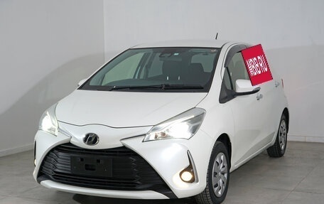 Toyota Vitz, 2019 год, 1 050 000 рублей, 2 фотография