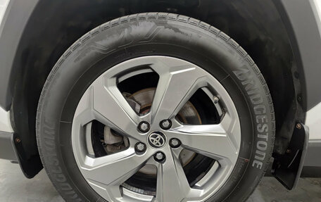 Toyota RAV4, 2020 год, 2 730 000 рублей, 18 фотография