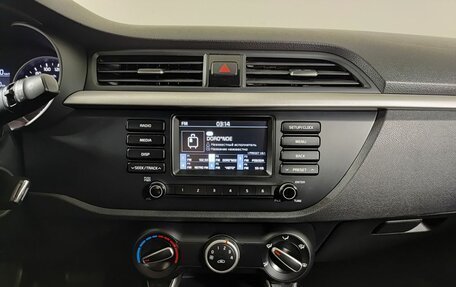 KIA Rio IV, 2018 год, 1 510 000 рублей, 15 фотография